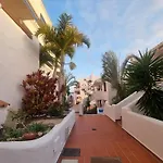 Royal Panorama Penthouse アパート