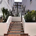 Royal Panorama Penthouse * アロナ