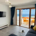 Royal Panorama Penthouse アロナ