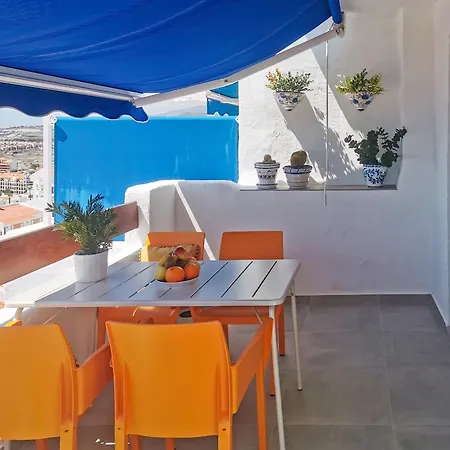 Royal Panorama Penthouse דירה *